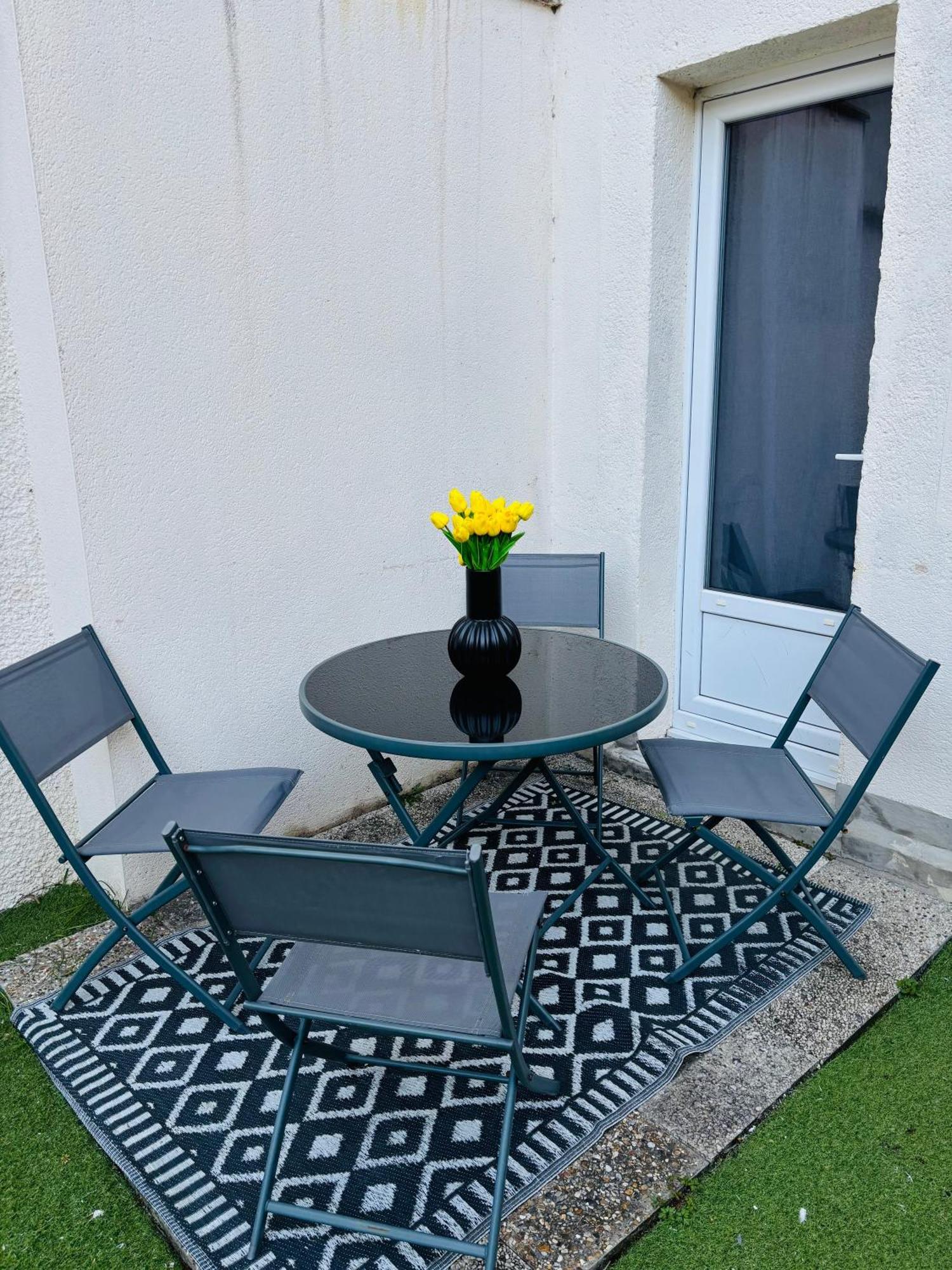 Petille En Champagne - 1 Chambre - Terrasse Épernay Exteriér fotografie